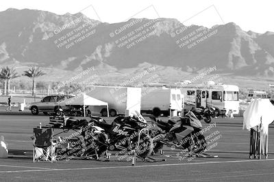 media/Oct-09-2022-SoCal Trackdays (Sun) [[95640aeeb6]]/Around the Pits/